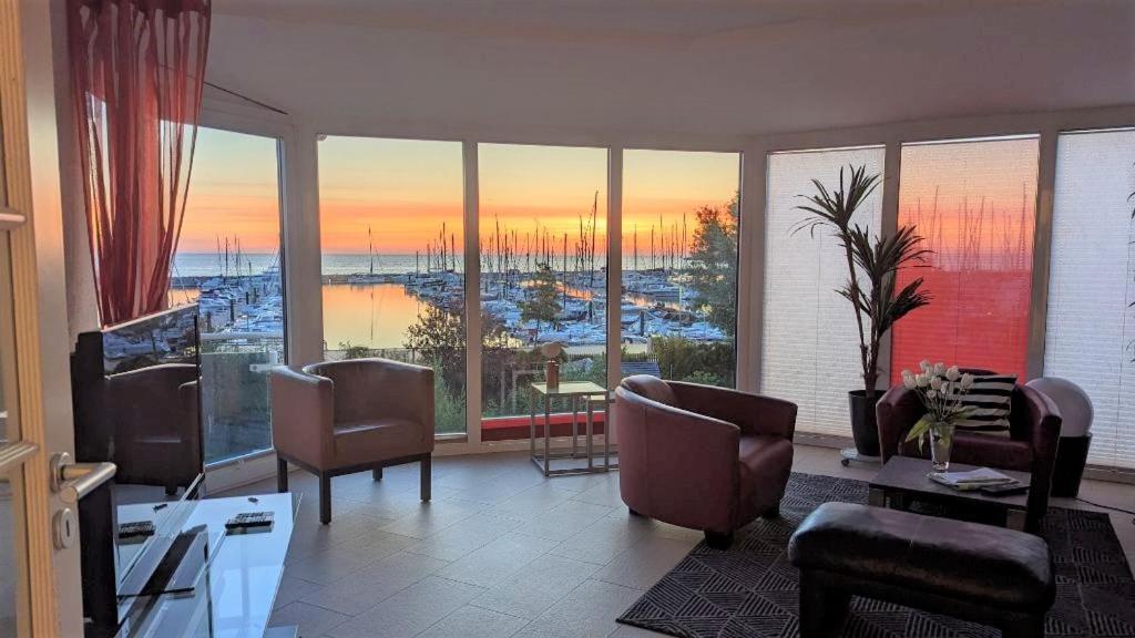 Appartementanlage Residenz Am Yachthafen Kuhlungsborn Bagian luar foto